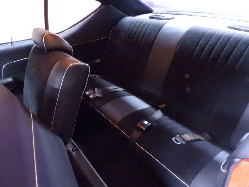 シボレー シェベルマリブクーペが修理で入庫 1969年 姫路市 -