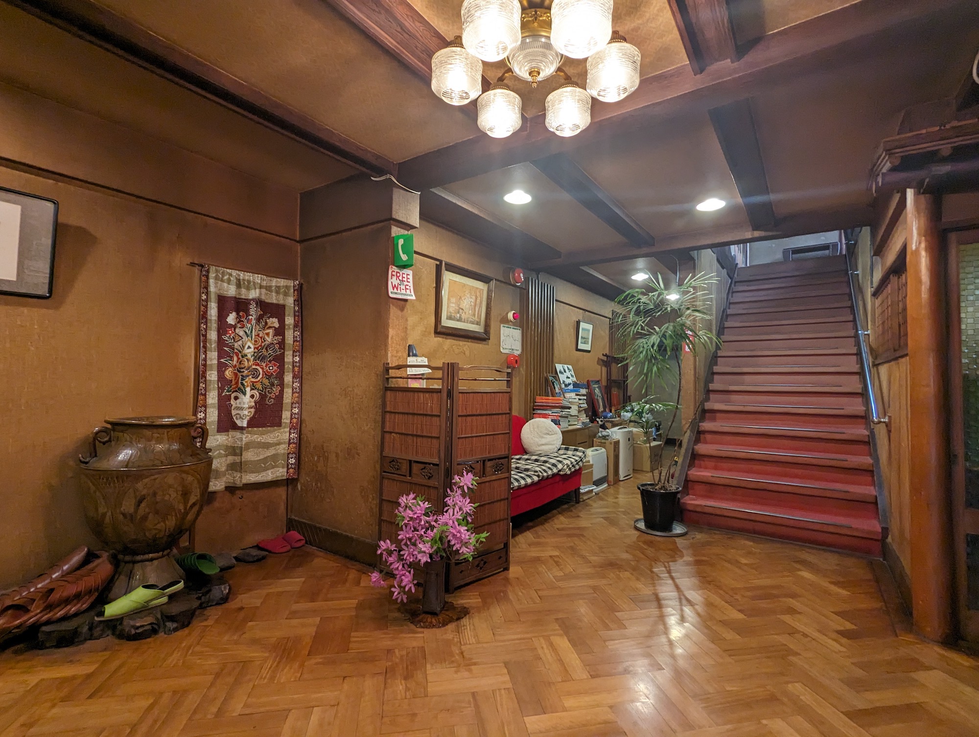 荻窪 昭和の東京のタイムカプセルが開く！西郊ロッヂング - 日本の観光メディアMATCHA