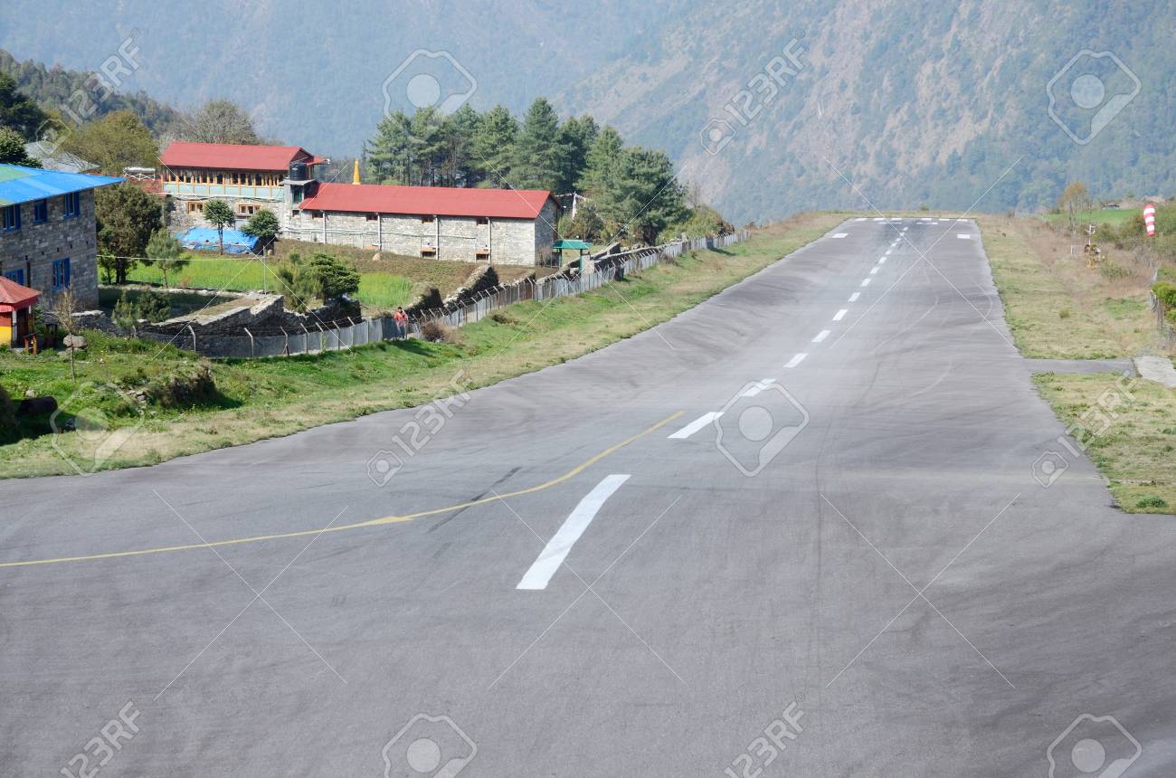 テンジン・ヒラリー空港、どんな空港？就航都市、フライト情報など、利用者ガイドFlyTeam フライチーム