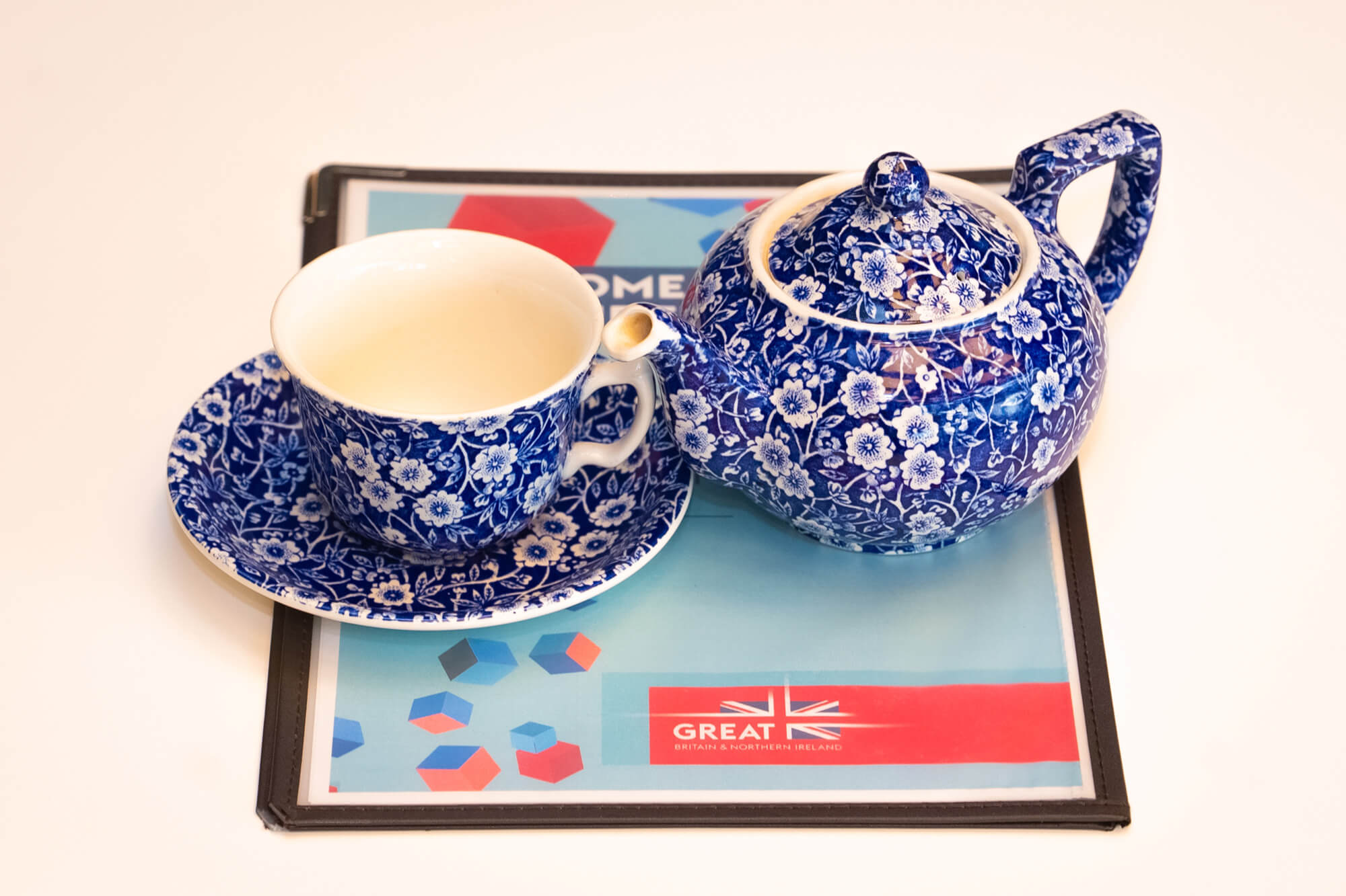 英国パビリオンアフタヌーンティーTikTok