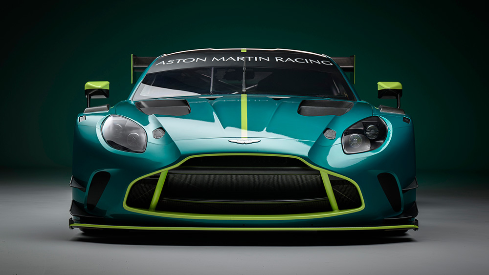 アストンマーティン横浜に初訪問ゑーランドか、無か。-Ruland or nothing