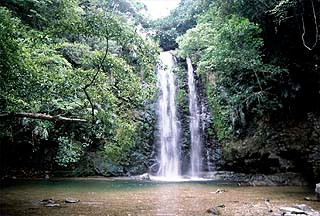 沖縄プール・水遊び&川遊び16選無料.レジャープール.河川&ダム