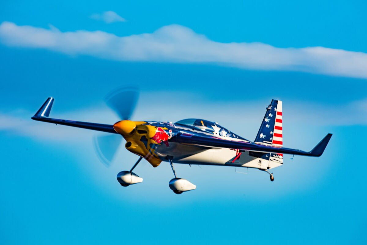 車の警告灯を一覧で紹介！このマークはどんな意味？知っておけば安心して走れる - COBBY