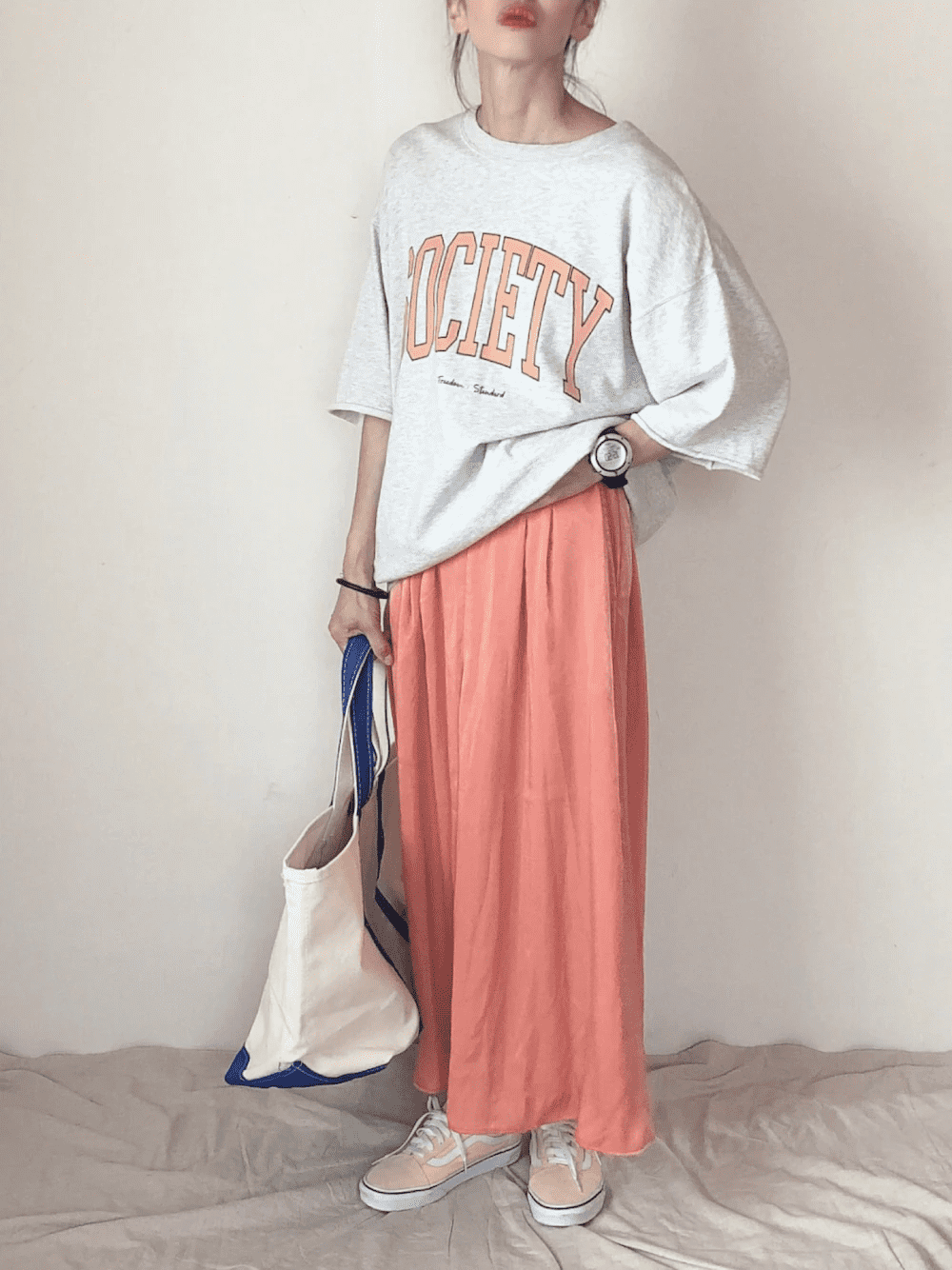 春のデートにおすすめのレディースコーデ27選。お花見や公園デートを楽しもう