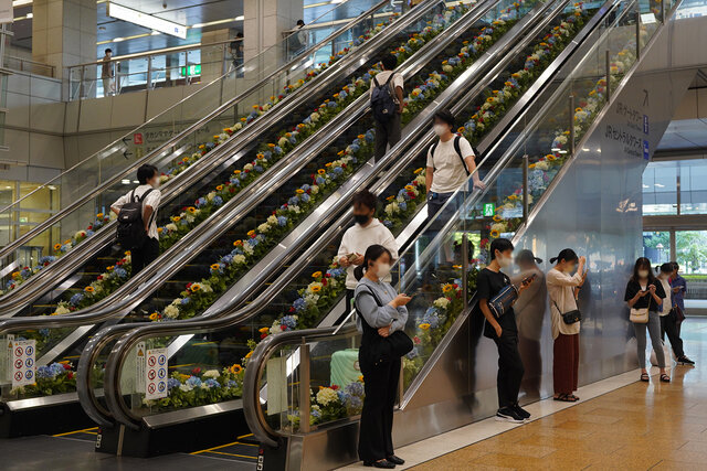 名古屋駅の金の時計・銀の時計・ナナちゃんチーム八ちゃん