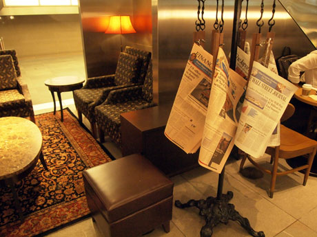 もしや穴場！？スタバ 六本木ヒルズ ウエストウォーク ラウンジ店