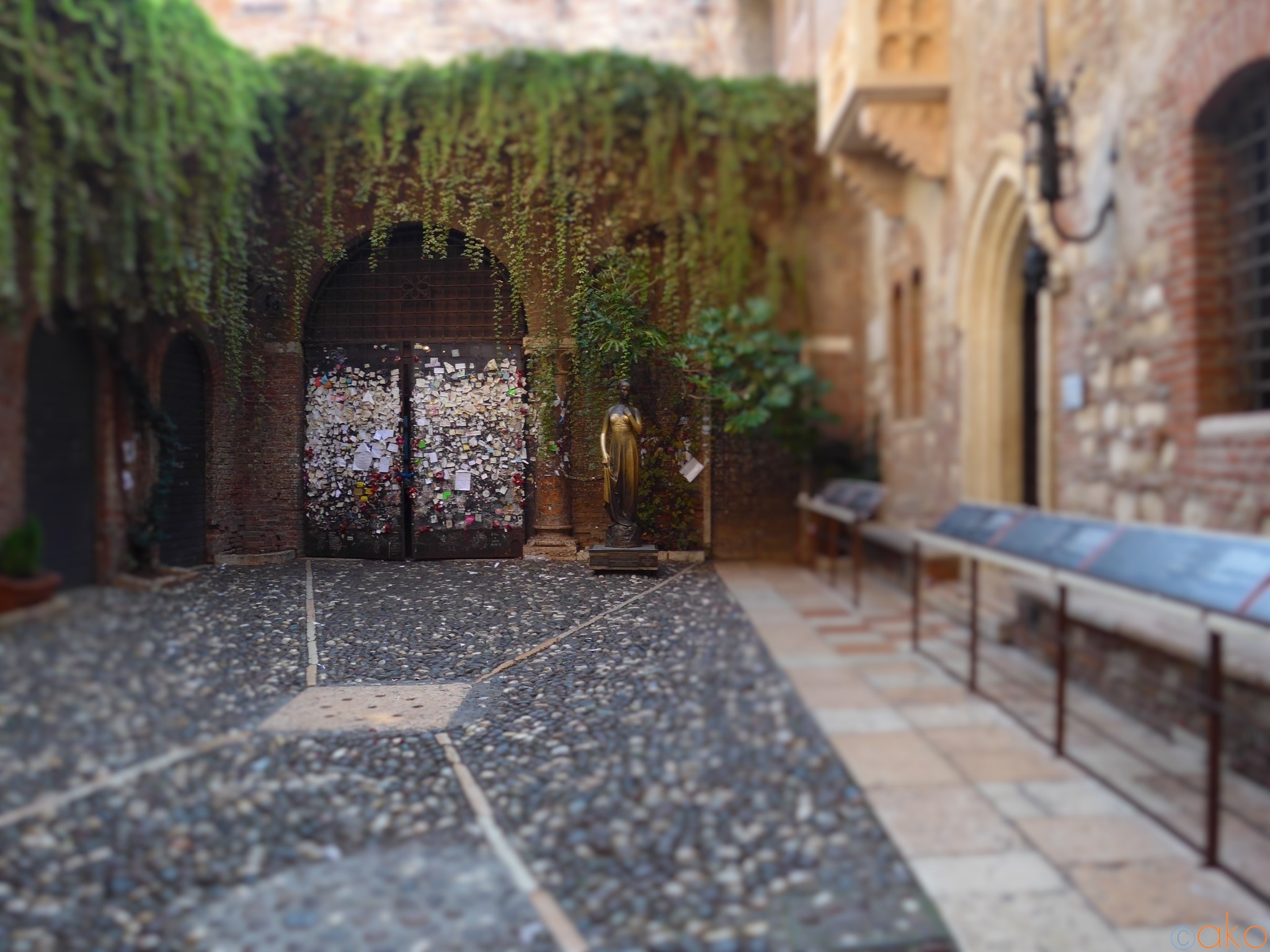 ヴェローナ 世界遺産の見どころを一日で回ってみた！②「ジュリエットの家」編イタじゃぽ