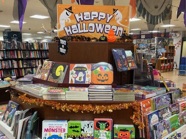 椿屋茶房 新宿タカシマヤタイムズスクエア店東和フードサービス株式会社