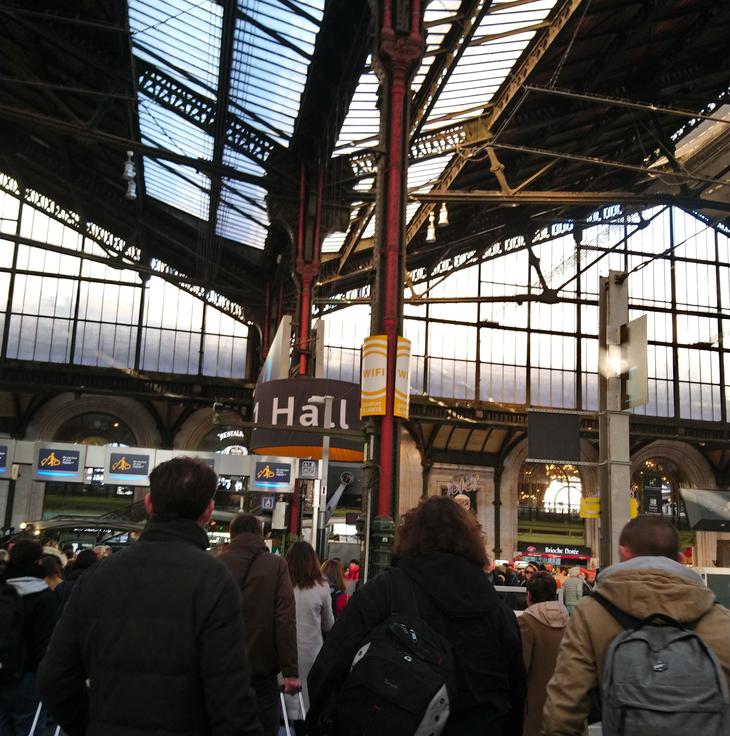 リヨン駅周辺』by worldspanさんパリの治安・トラブルに関するクチコミ フォートラベル フランス