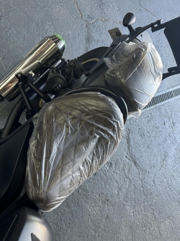 毎朝８時 Thoughts バイク。洗車が苦痛で仕方ないﾟДﾟ 細々拭くだけdecoboco