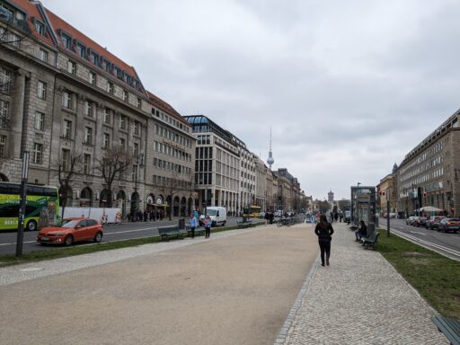 チェックポイント・チャーリー、ベルリン - 歴史的建造物