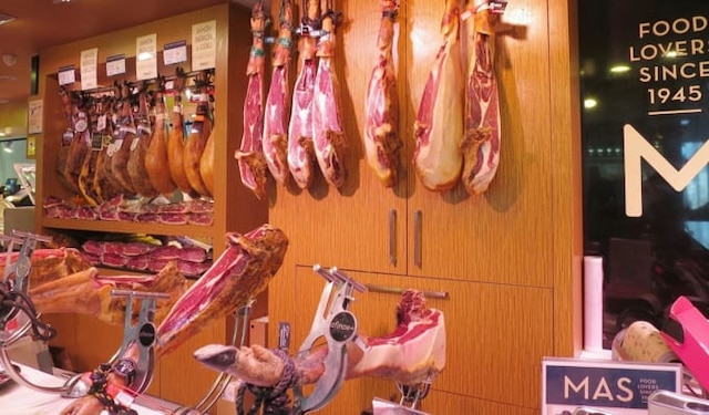 サンジョセップ市場のチョコレート店の写真・画像素材-Snapmart スナップマート