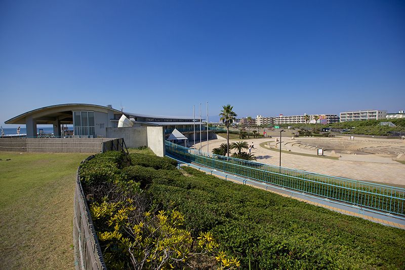神奈川県立湘南海岸公園-サーフビレッジ湘南なぎさパーク