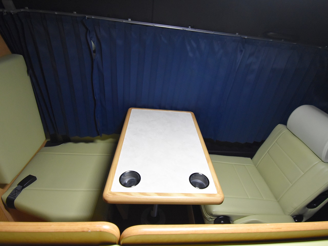 コルドバンクス購入記②～バンコンかキャブコンか悩む - キャンピングカーの車窓から