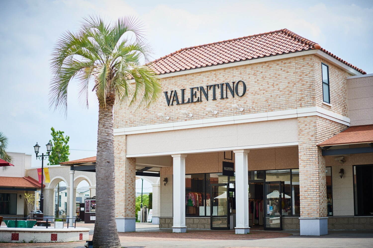 サムソナイト 神戸三田プレミアム・アウトレット店の求人・転職情報 旅行カバンの販売スタッフはたらいく