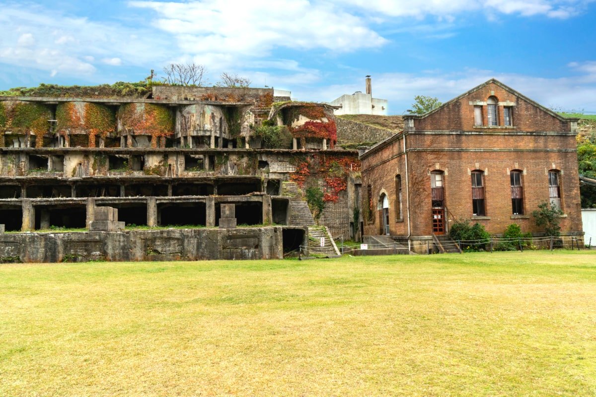 北沢浮遊鉱場がまるでラピュタ城！佐渡島のおすすめ絶景スポット6選ZEKKEI Japan