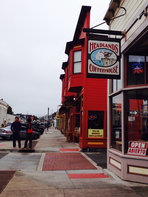 Amazonカリフォルニア ビーチ グラススカイブルーグラデーション コップ