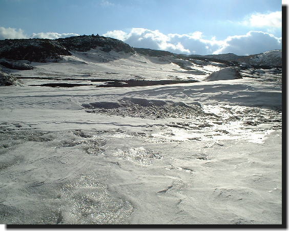 阿蘇山 砂千里登山口～中岳・高岳 周回コース 強風と霧の阿蘇山ダイヤモンドトレール・ファン