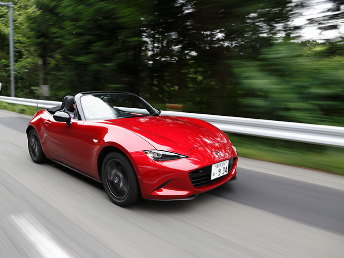 美の競演！ドイツ屈指の旧車イベント「レトロ・クラシックス・ミーツ・バロック」外車王SOKEN