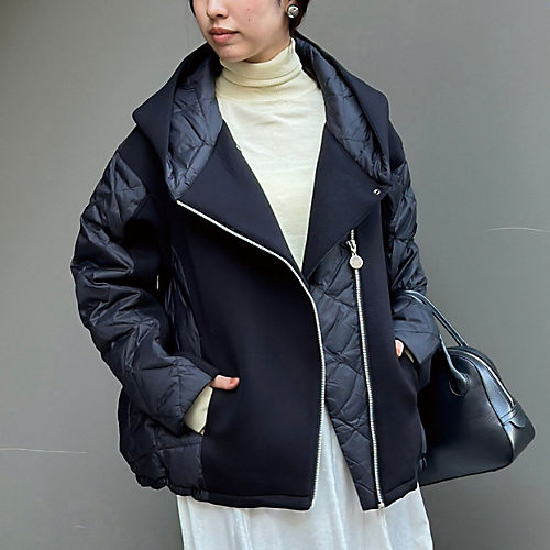 ５０代 大人の女性のスニーカーコーデ』