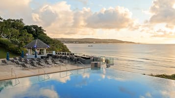 タロフォフォの滝、グアム、アメリカ合衆国の写真素材74316951- PIXTA