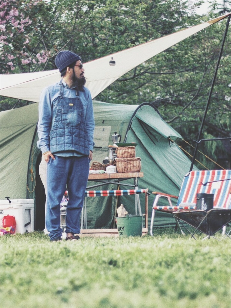 夏キャンプの服装は？ ノンストレスに楽しめる”キャンプコーデ”4選 –CBK magazine 公式