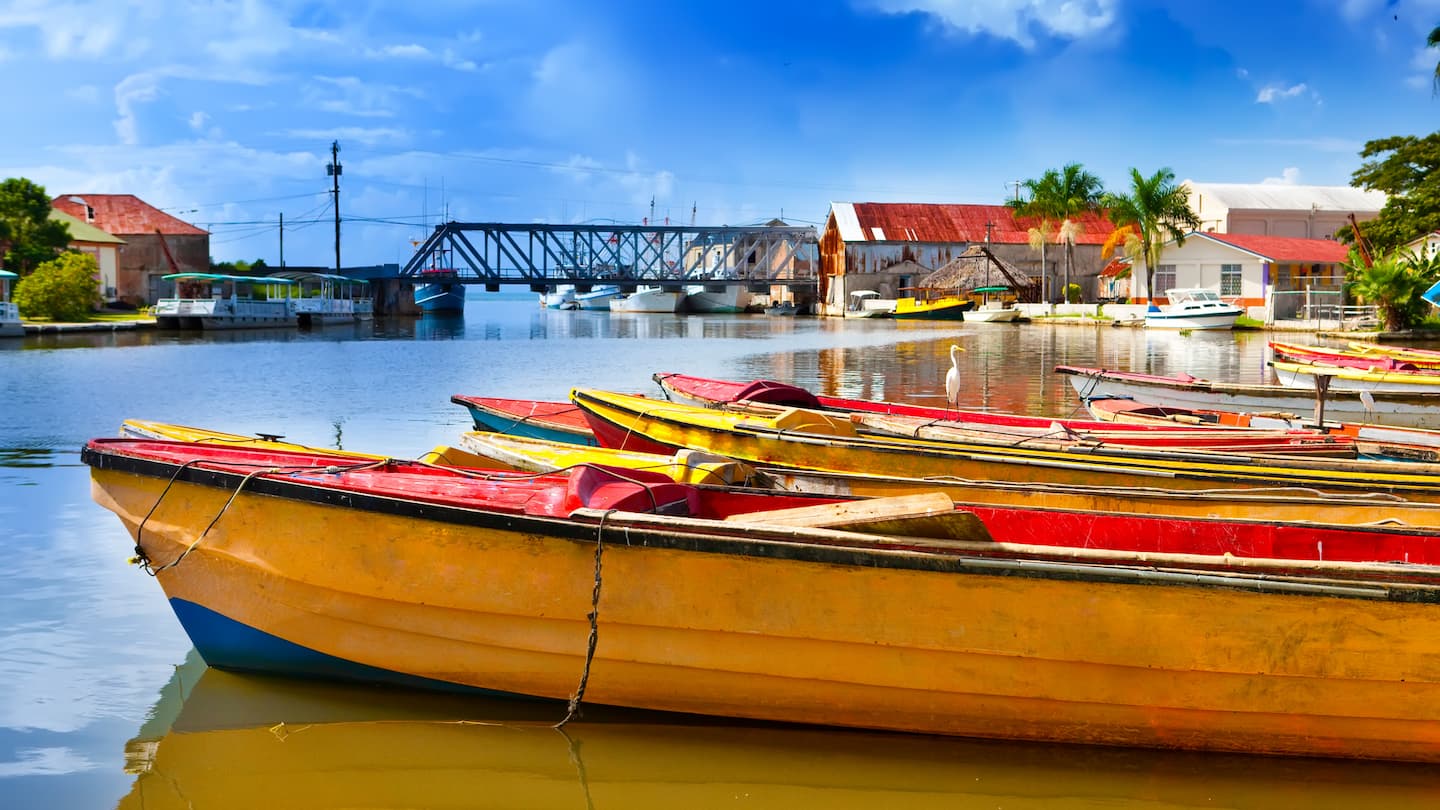 キングストン セントアンドリュー教区教会 St. Andrew Parish