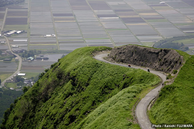 熊本地震 - 阿蘇「ラピュタの道」崩壊 ドローン空撮