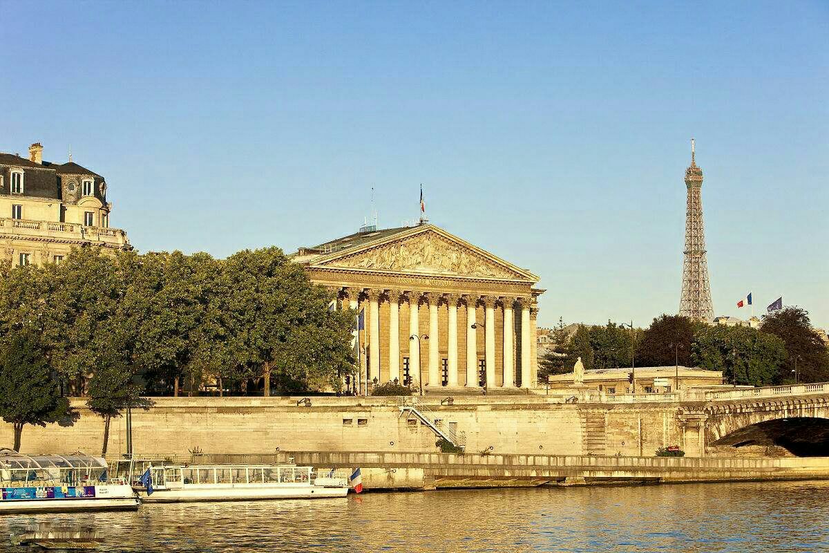 パリ ブルボン宮殿・国会議事堂見学と見どころ - フランス・パリ便り