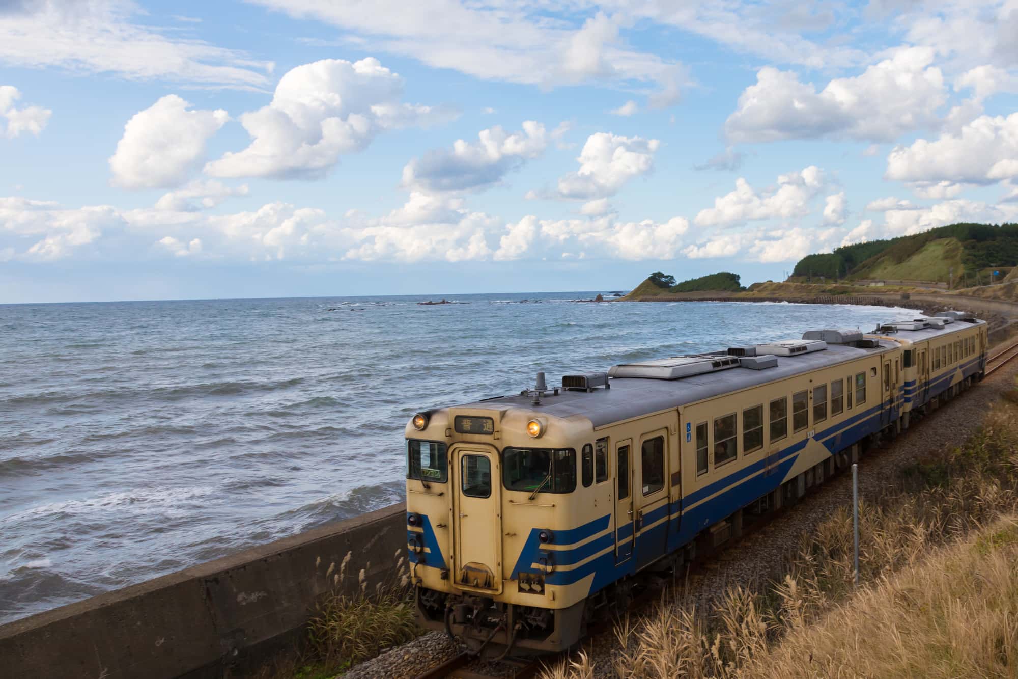海沿いの街で暮らしたい！美しい景色も楽しめる神奈川でおすすめのエリアを紹介 - Live-Rary