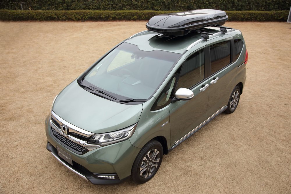 トヨタVOXY ヴォクシー にイージーキャンパーシリーズルーフテント、タワーを取り付けました。愛知のルーフテント販売店ヴォールキャンパ