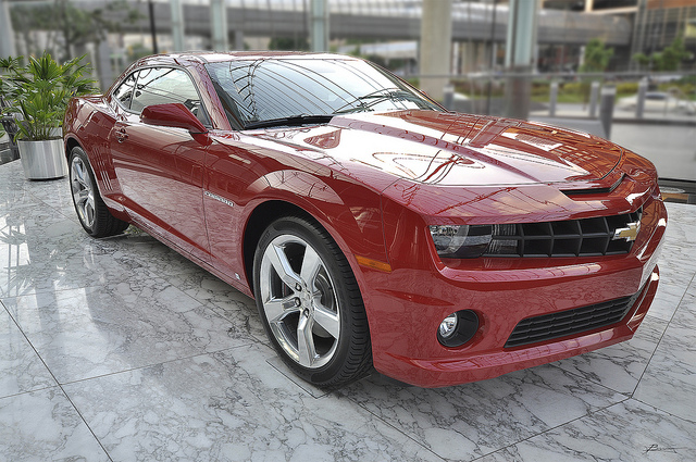 シボレー カマロ V8」とアメリカ車の電動化、そしてリスナーさんからのメッセージをご紹介 第407回 2月27日放送The