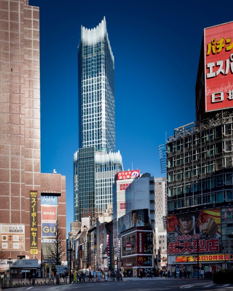 速報：「東急歌舞伎町タワー」内覧会、モアレのようなガラス外装は間近で見るとこうなっていた！BUNGA NET