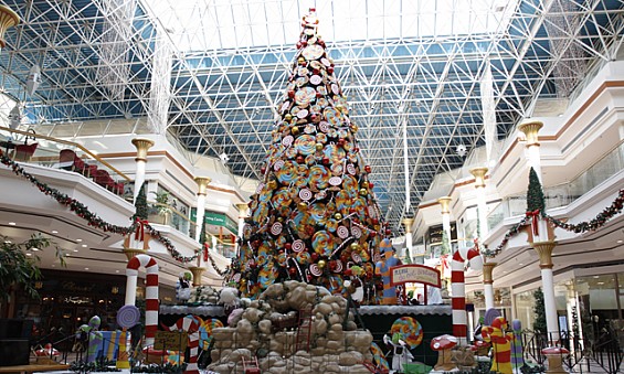 ドバイのディナーに最適なレストラン: 875,153 件の口コミを読んで、ディナー向けレストラン 12,379 軒を比較する