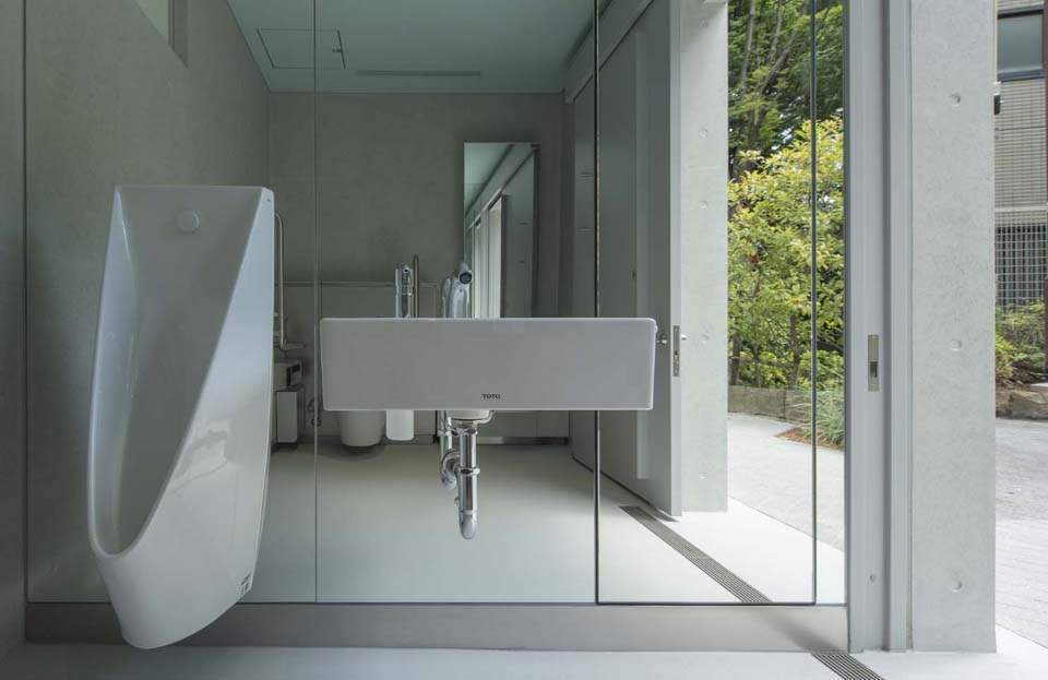 公園トイレの外観を徹底調査！世田谷のユニークなデザイン - 岡川大記 オカガワタイキ選挙ドットコム