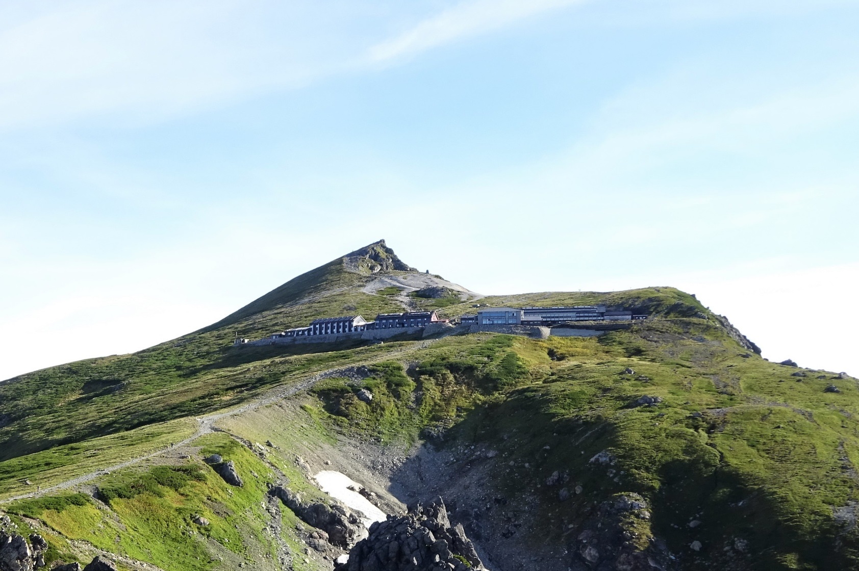 白馬岳から蓮華温泉まで単独テント泊で縦走 ３ 白馬頂上宿舎編図解ひとり登山