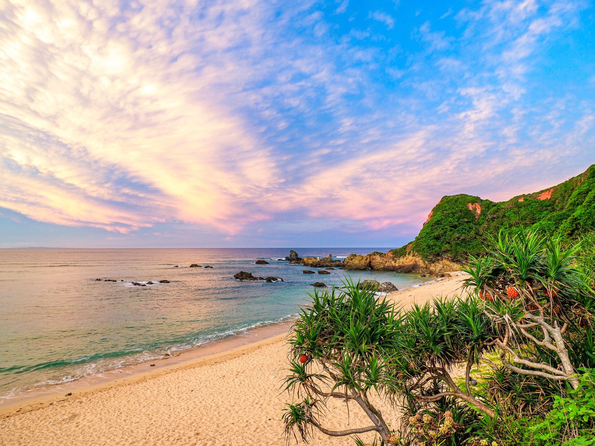 沖縄のフリー写真素材サイト「ばんない堂」