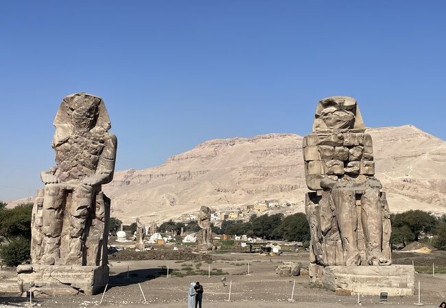 最も美しい墓？王妃の谷・ネフェルタリの墓へハトシェプスト女王葬祭殿とおすすめレストランも エジプト・ルクソールMarhaba