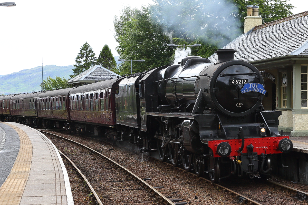 ホグワーツ特急＊ジャコバイト号～ハリーポッターの世界へ～-Cosy&Rosy