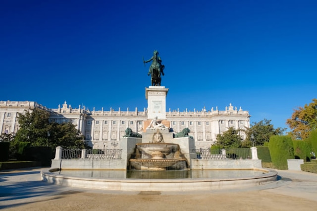 スペイン ゲルニカの本当の意味を知ってピカソと出会う旅たびこふれ