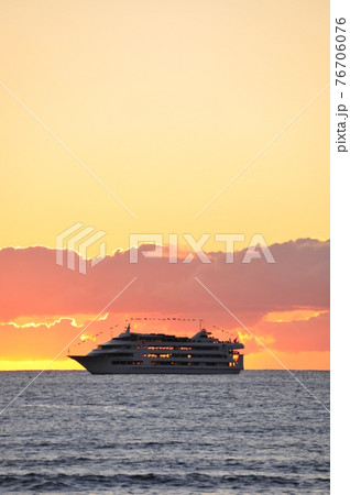 Hawaii🌺 サンセットクルーズ🛳️🌅写真を選べず、同じようなものがずらり 思い出としてお気に入りを載せていくシリーズ笑hawaii