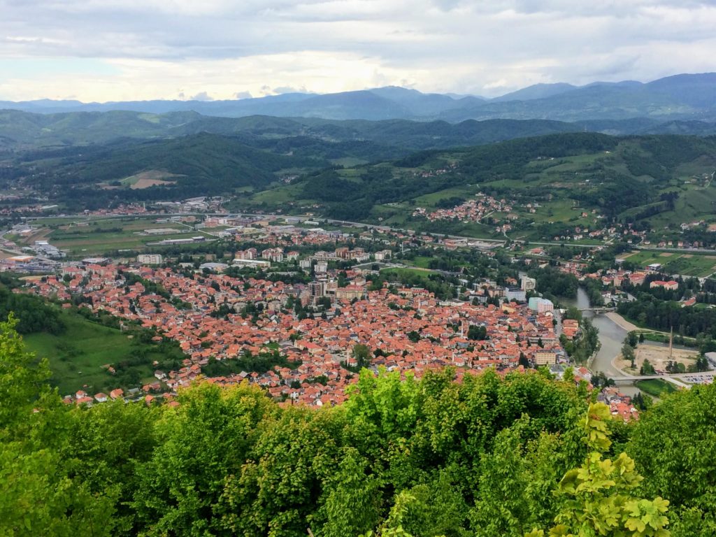 サラエボ発：ヴィソコとボスニアのピラミッドの謎GetYourGuide