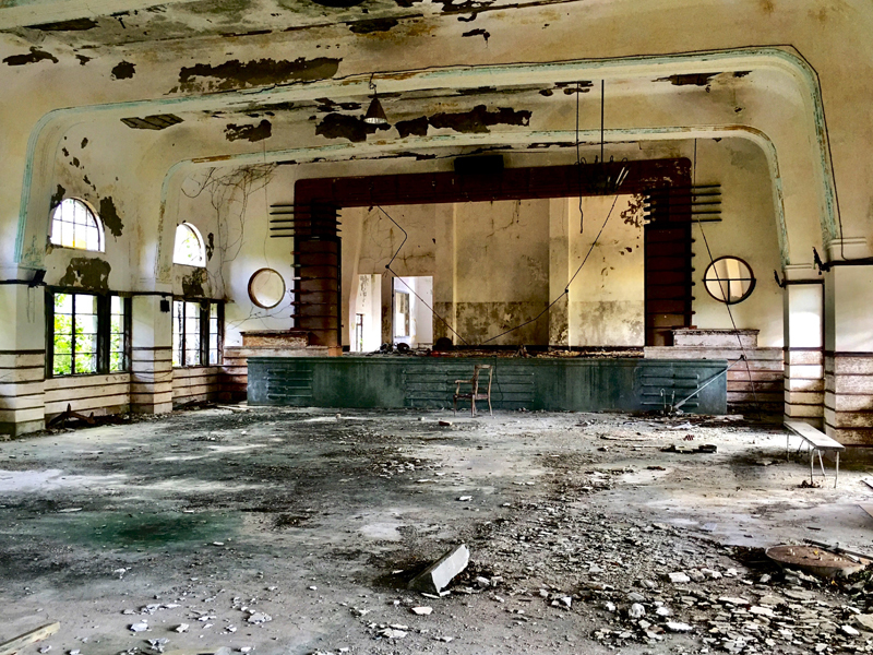 摩耶観光ホテル - Wikipedia