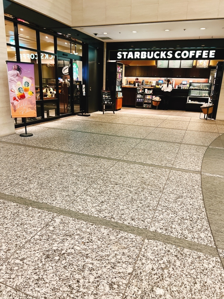スターバックス汐留シティセンター店 - スタバ電源検索