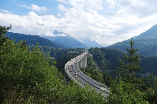 美しい橋を見るためにヨーロッパへ。世界遺産×橋が織りなす絶景7選RETRIP リトリップ