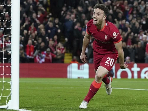 アル・イテハド、ポルトガル代表FWジョタを獲得 サウジの虎夏の獲得合戦が続くARAB NEWS