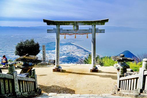 天空の鳥居」で有名な高屋神社 香川 の行き方や景色など見所を紹介