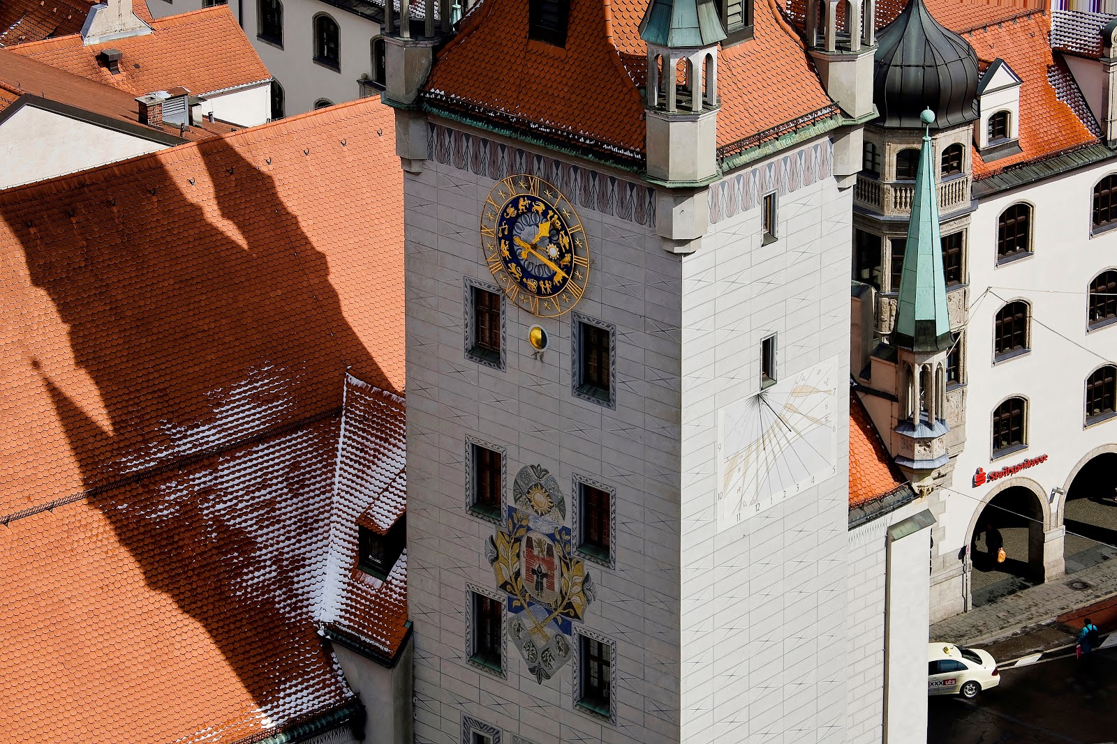 仕掛け時計の時間に注意』by 孤独の酒飲みミュンヘン新市庁舎のクチコミ フォートラベル