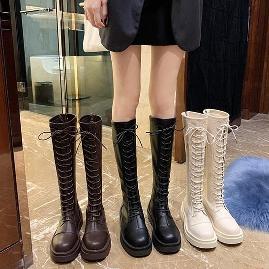 ☃️💞niceclaupナイスクラップ韓国コーデ韓国ファッション骨格ナチュラル低身長コーデ高身長コーデ韓国っぽコーデミニスカートミニスカートコーデロングブーツロングブーツコーデブーツコーデブーツトレンドコーデアウターボア