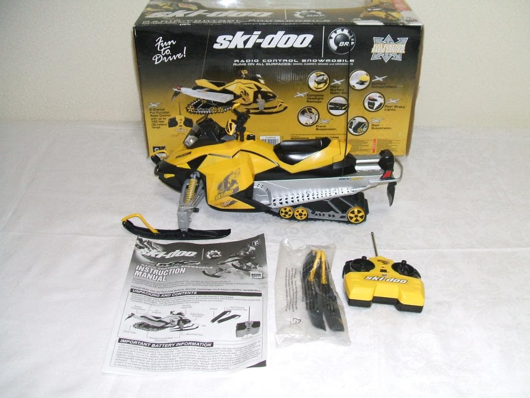 SNOWMOBILEBANDAI POWER SPORTS